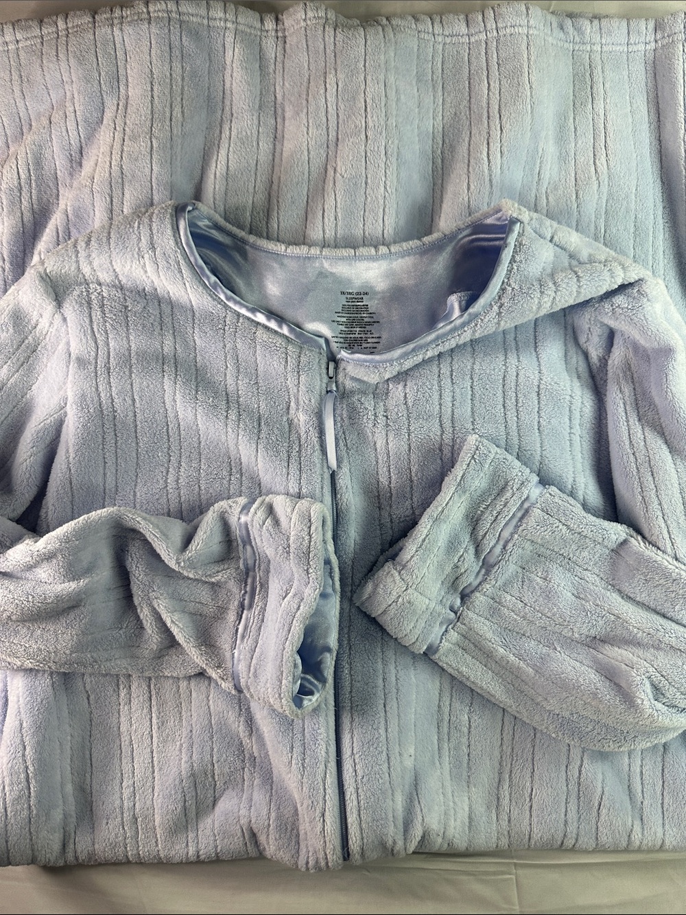Women's Plush Zip-Front Robe - Baby Blue